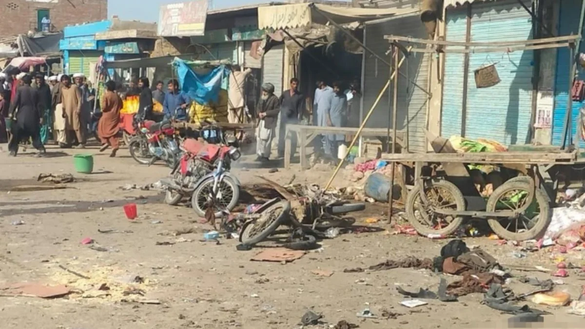 Pakistan'da patlama: Ölü ve yaralı var