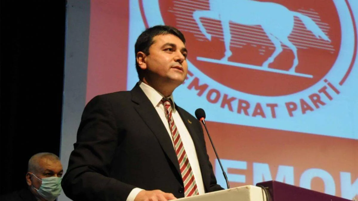 Uysal, Özdağ hakkında kullandığı ifadeler nedeniyle özür diledi