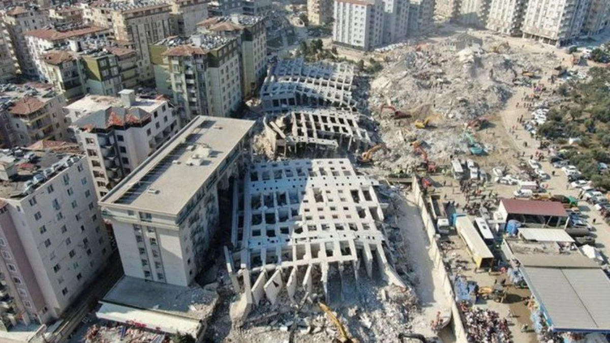 Yerle bir olan Rönesans Rezidans ile ilgili korkunç iddia!