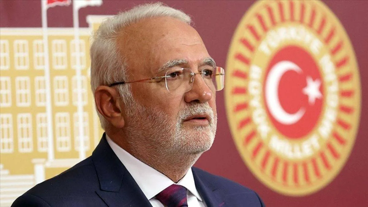 AK Partili Elitaş: EYT işlemlerini yapan SGK personeline 3 ay fazla mesai verilecek