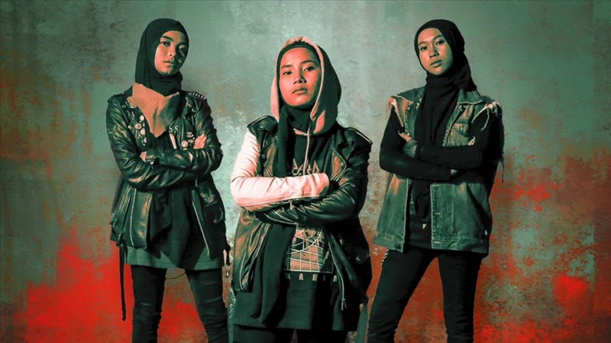 Başörtülü heavy metalci grup Voice of Baceprot'un üyeleri konuştu