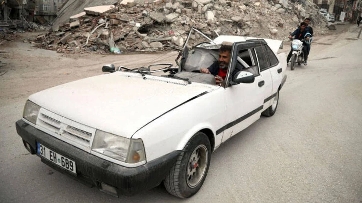'Deprem hatırası'... Sadece motoru sağlam çıktı