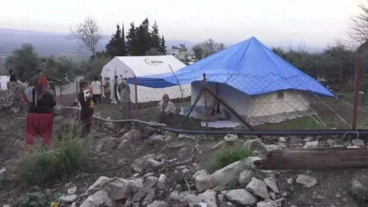 Depremzedeler Türkiye'ye seslendi: Unutulmaktan korkuyoruz