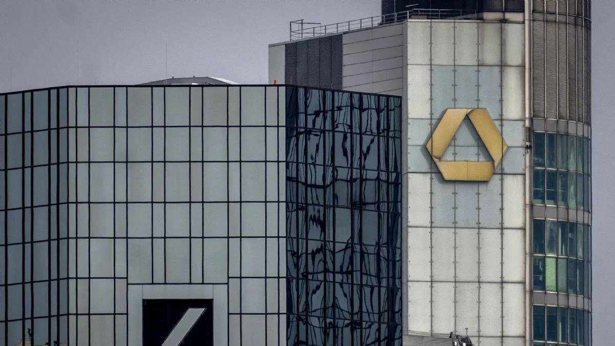 Deutsche Bank batıyor mu? Hisseler dibe vurdu