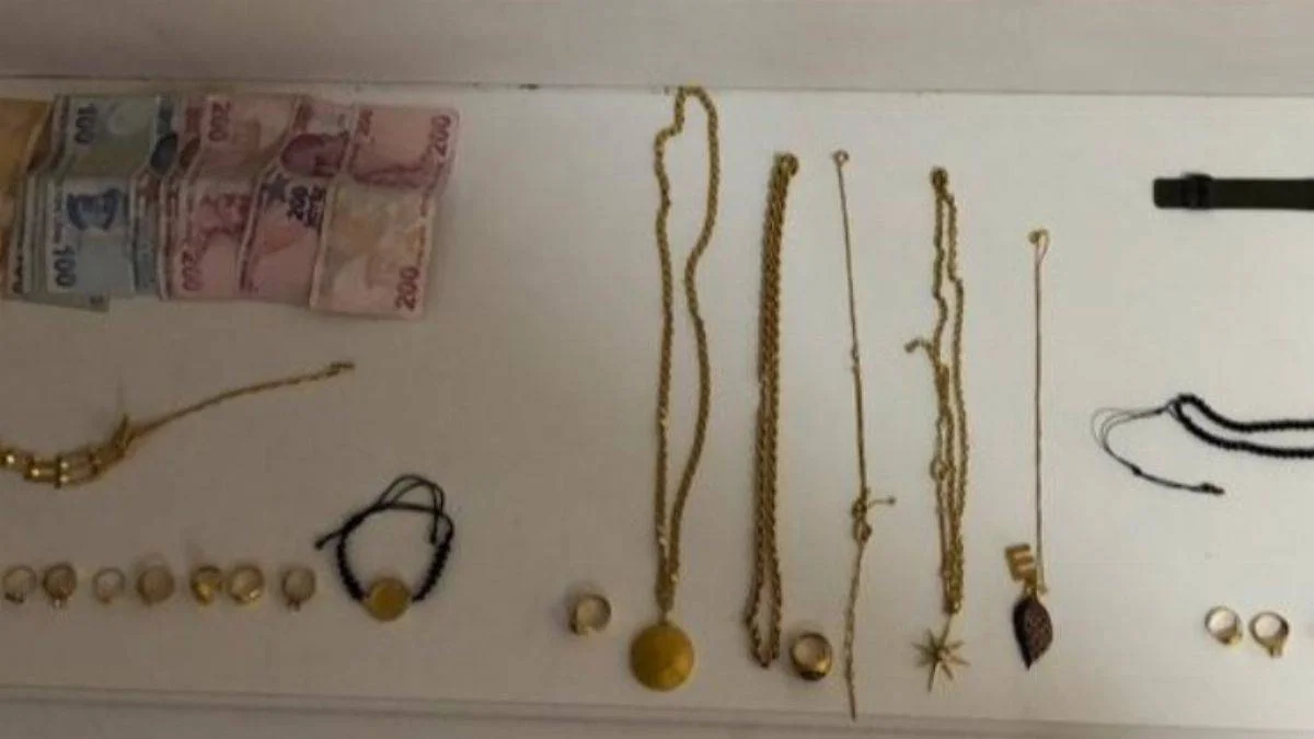 Hatay'da kuyumcu dükkanlarını yağmalayanlar İstanbul'da yakalandı