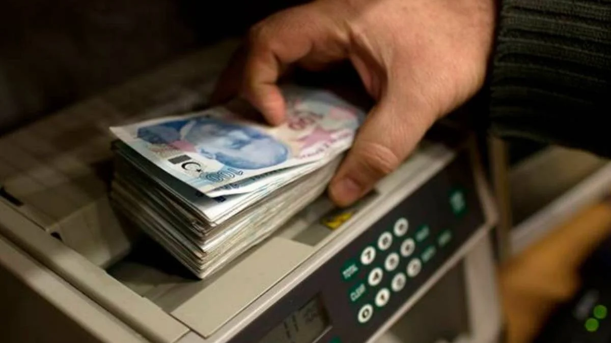 İhtiyaç kredisi faizi düştü mü? İhtiyaç kredilerinde faizler indi mi, kaç oldu?