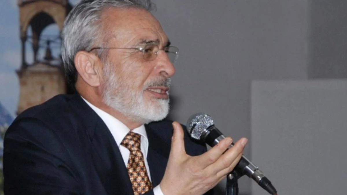 İsmet Özel: Allah'tan istemek hâlâ tuhafınıza mı gidiyor?