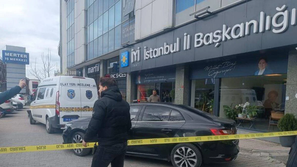 İYİ Parti İl Binasına saldırı! Bakan Soylu'dan açıklama