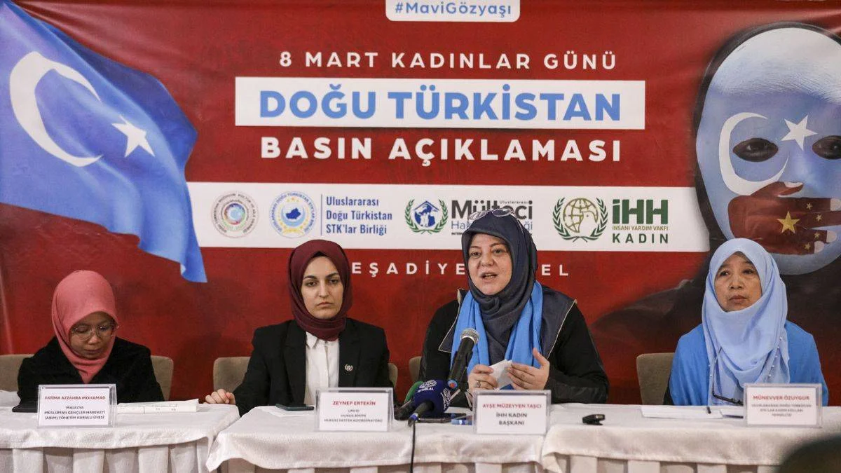 Kadınlar, Dünya Kadınlar Günü'nde Çin'in zulümlerini anlattı