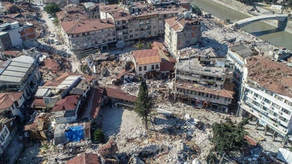 Kartopu Apartmanı'nın fen işleri sorumlusu yakalandı
