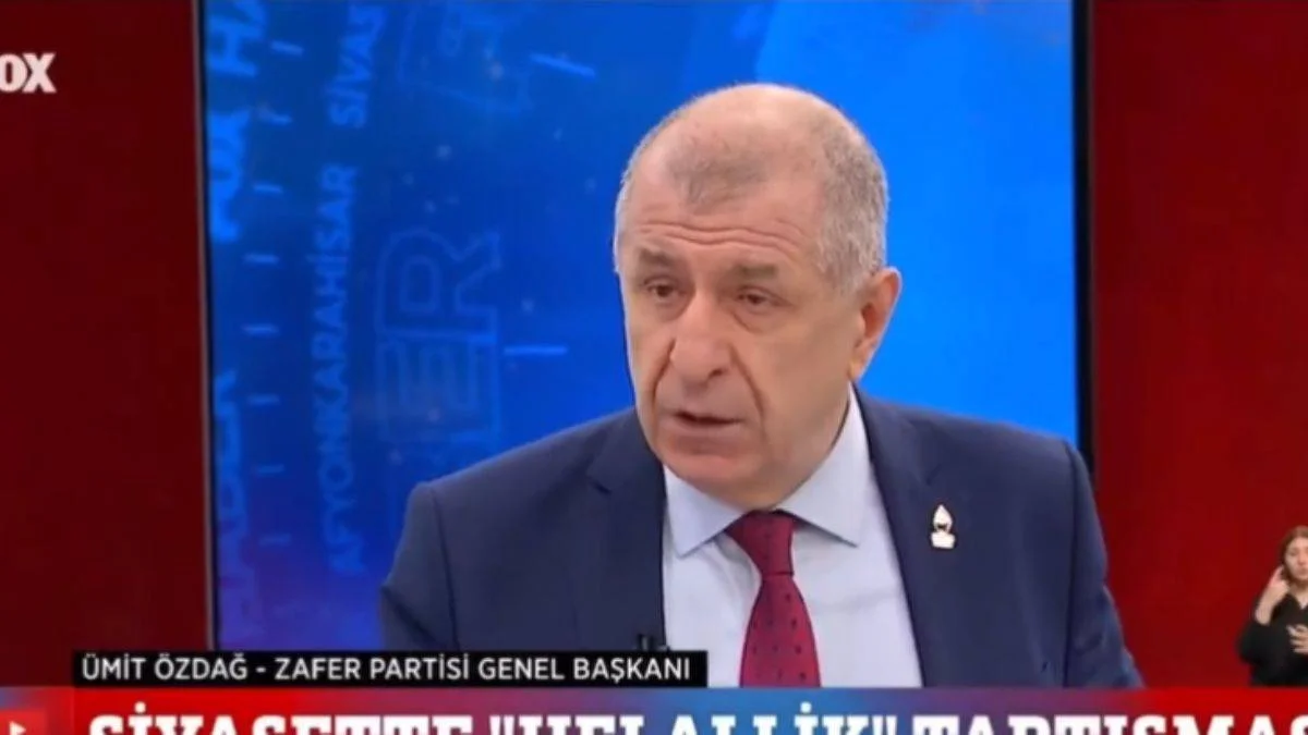 Kayseri'de protesto edilen Ümit Özdağ tuvalete sığındı