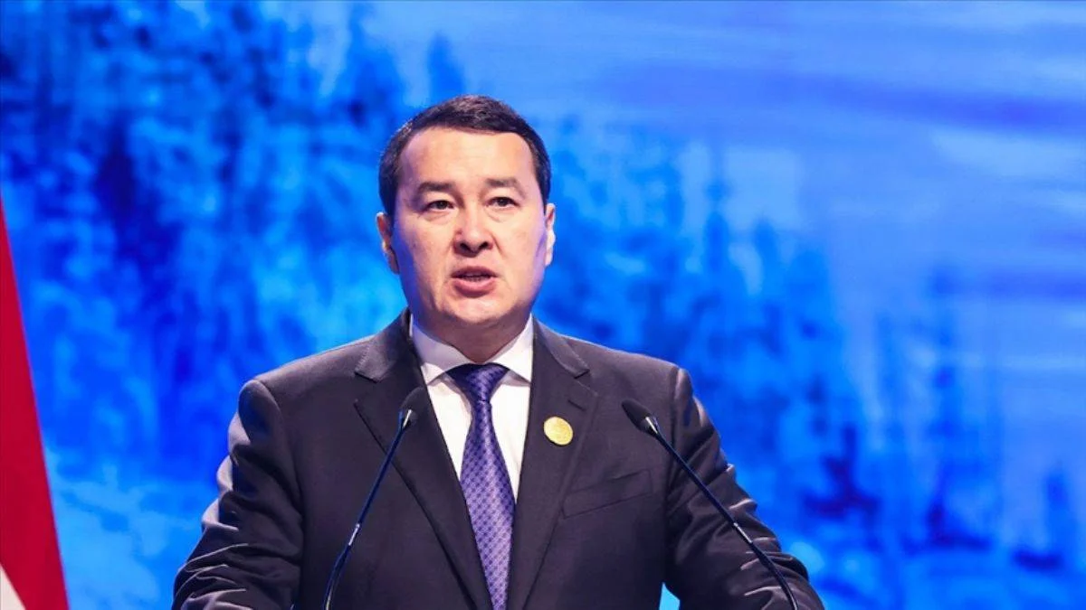 Kazakistan'da Alihan İsmayilov yeniden Başbakan