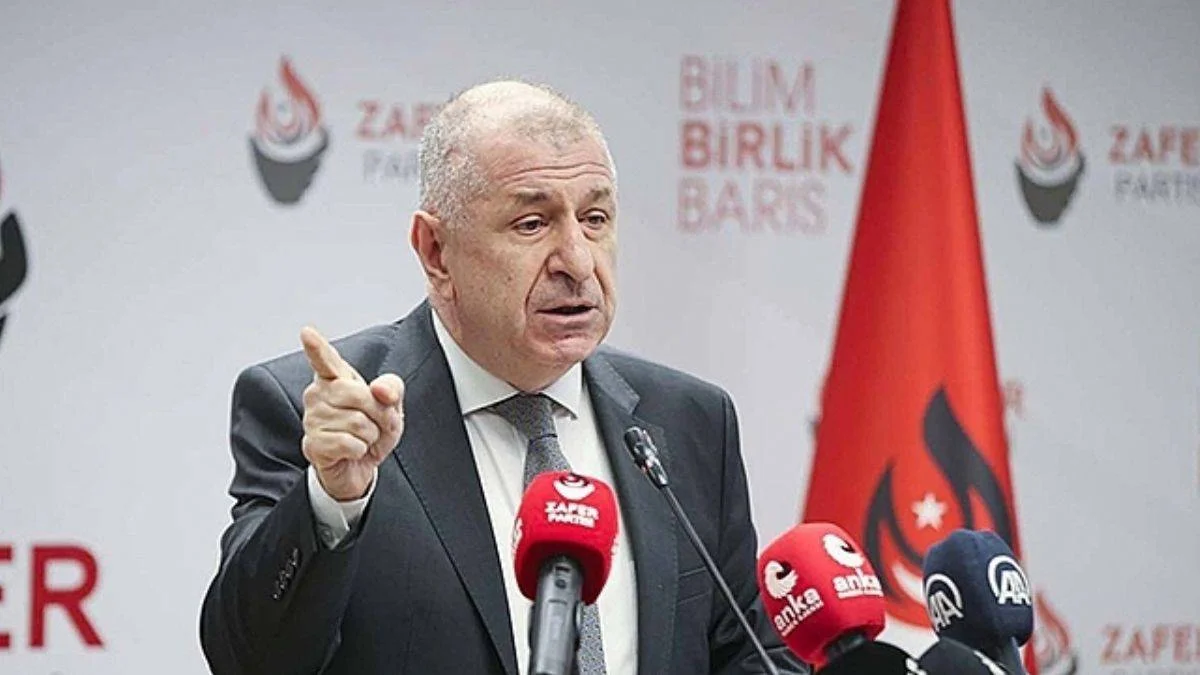 "Kemal bey, bu konuda Davutoğlu'nun onayını aldınız mı?"