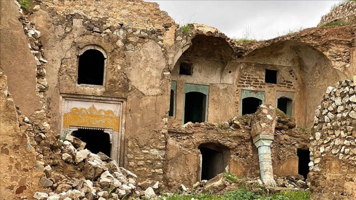 Kerkük Kalesi ayağa kaldırılıyor; üç peygamber kabri var