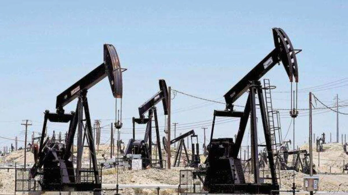 Kuveyt'te petrol sızıntısı alarmı