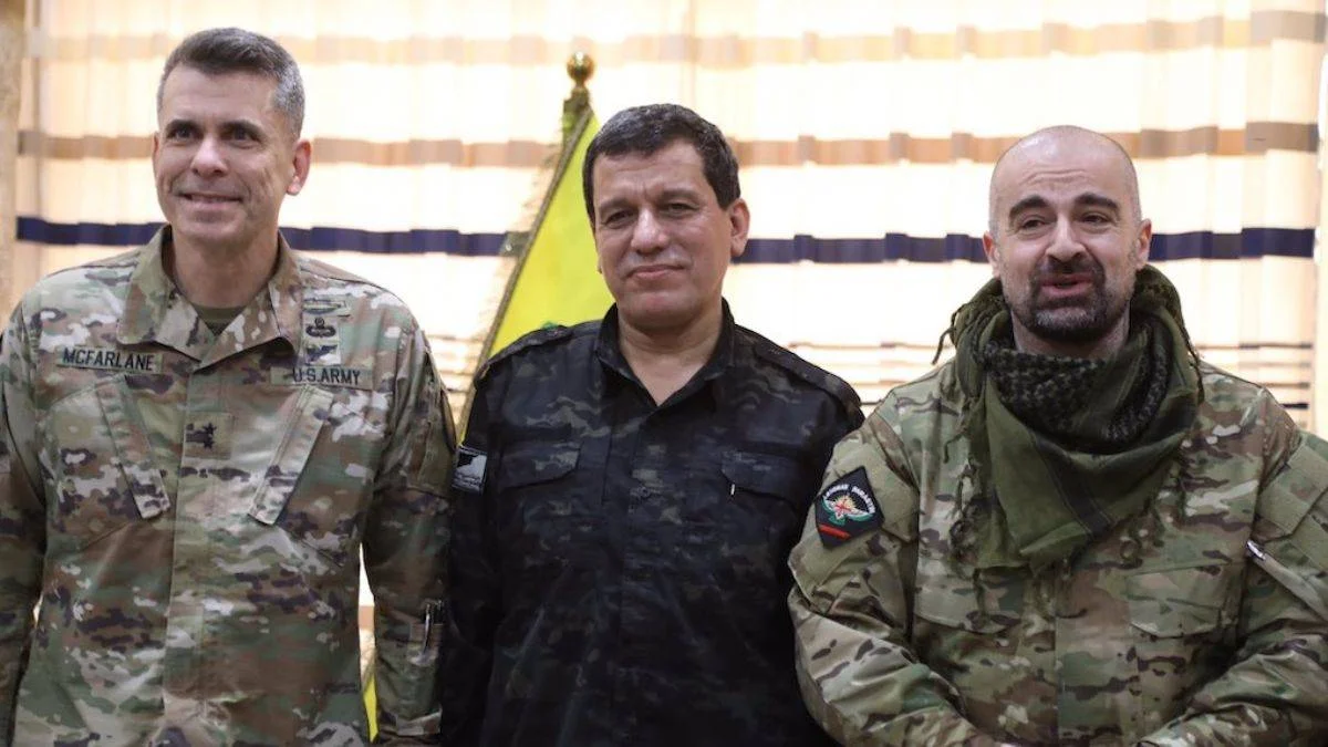 'PKK'nın 9 helikopteri daha var'; ABD'den PKK'lılara eğitim!