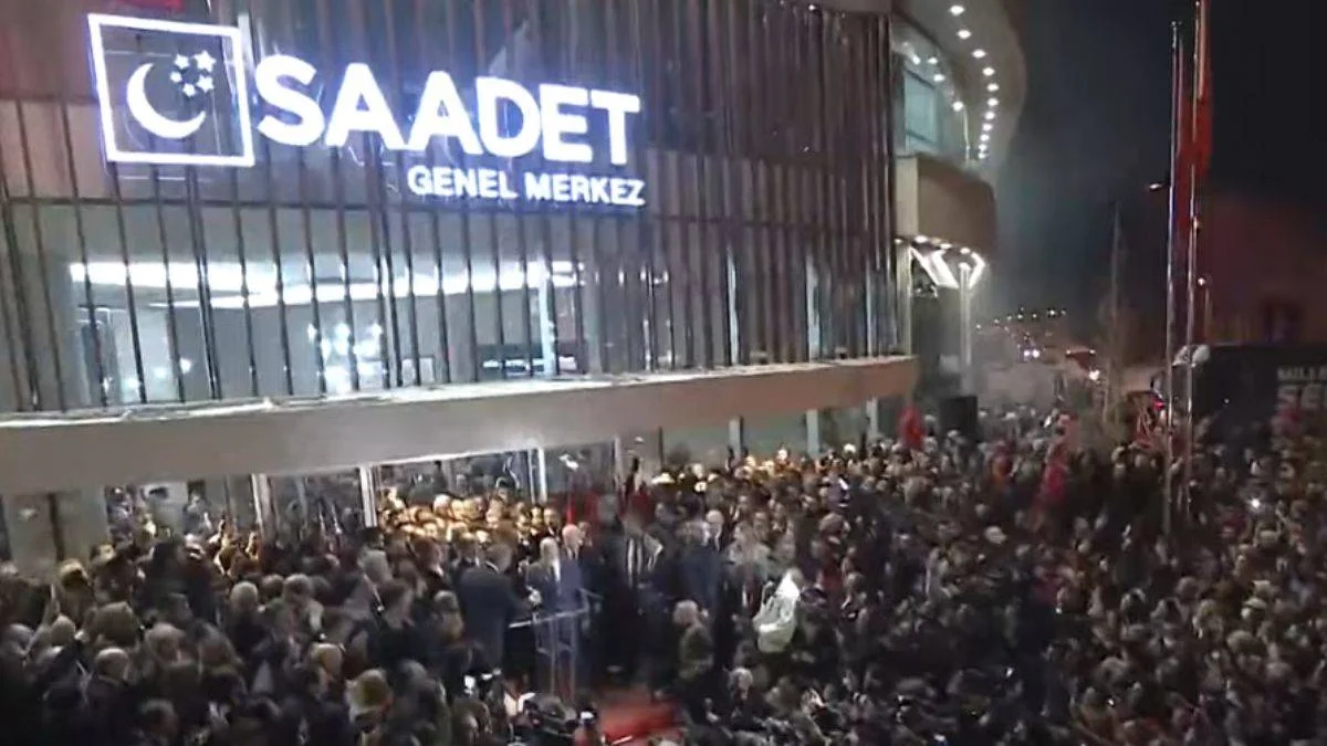 "Saadetçiler, Kemal Bey'e cihatçı diyorlarmış, ne iş?"