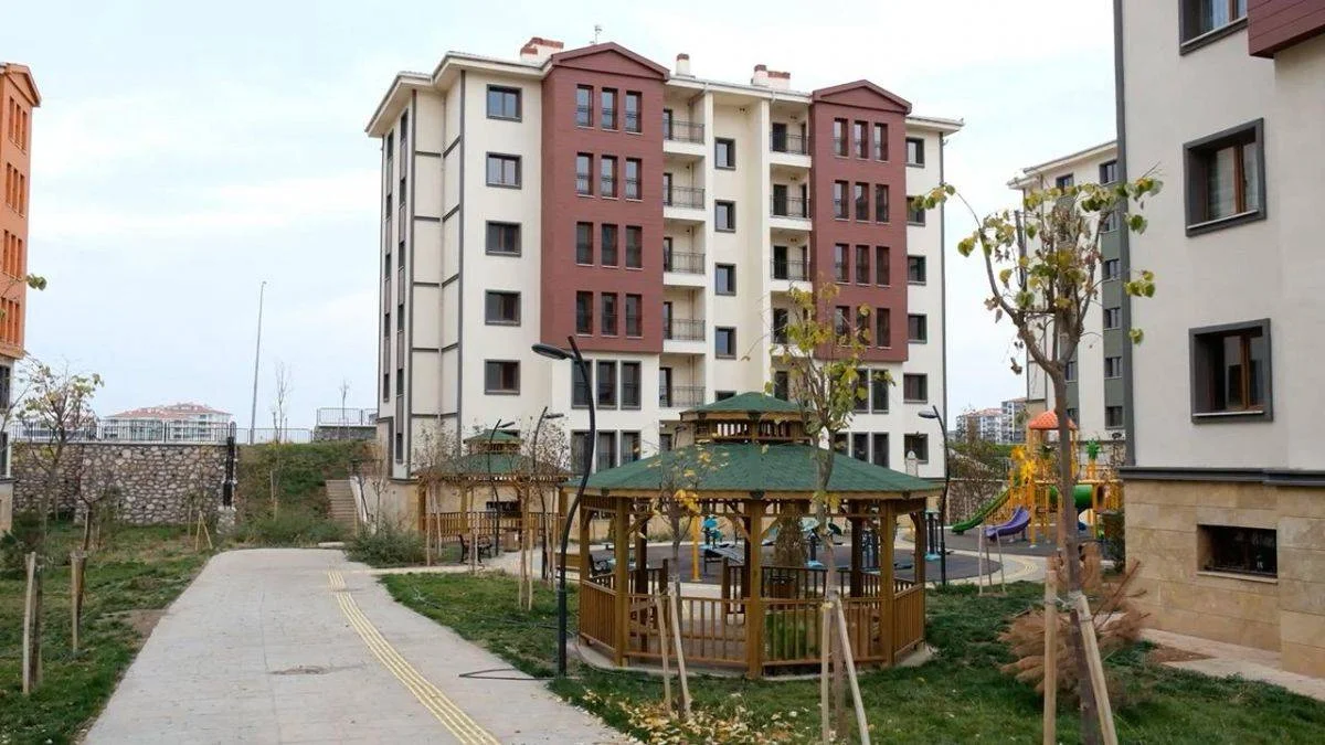 TOKİ binaları neden yıkılmadı? TOKİ Başkanı Bulut'tan detaylı açıklama