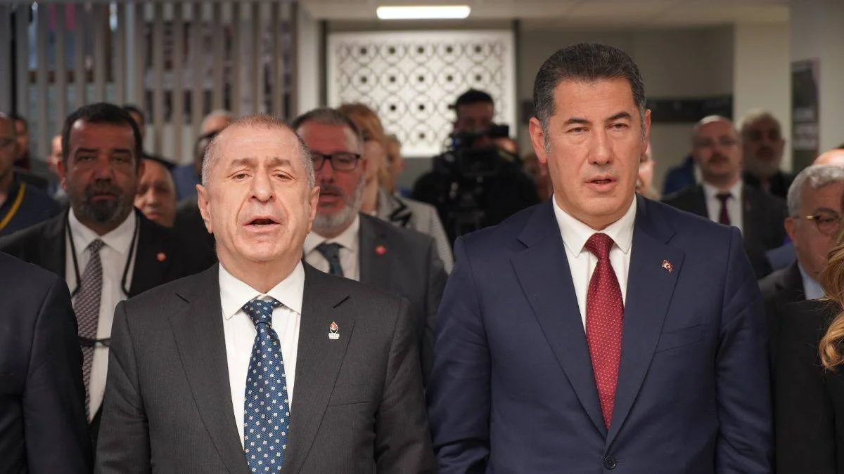 Ümit Özdağ, Sinan Oğan'ı Cumhurbaşkanı adayı ilan etti