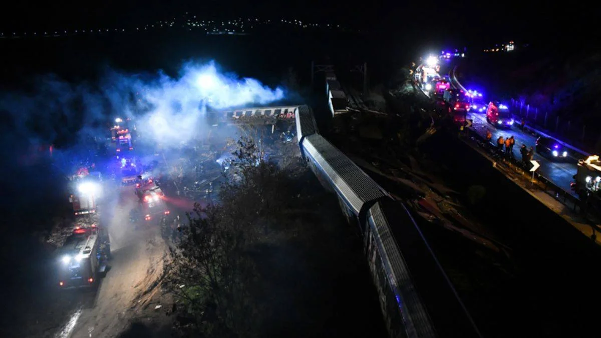 Yunanistan'da tren faciası: Onlarca ölü ve yaralı var!