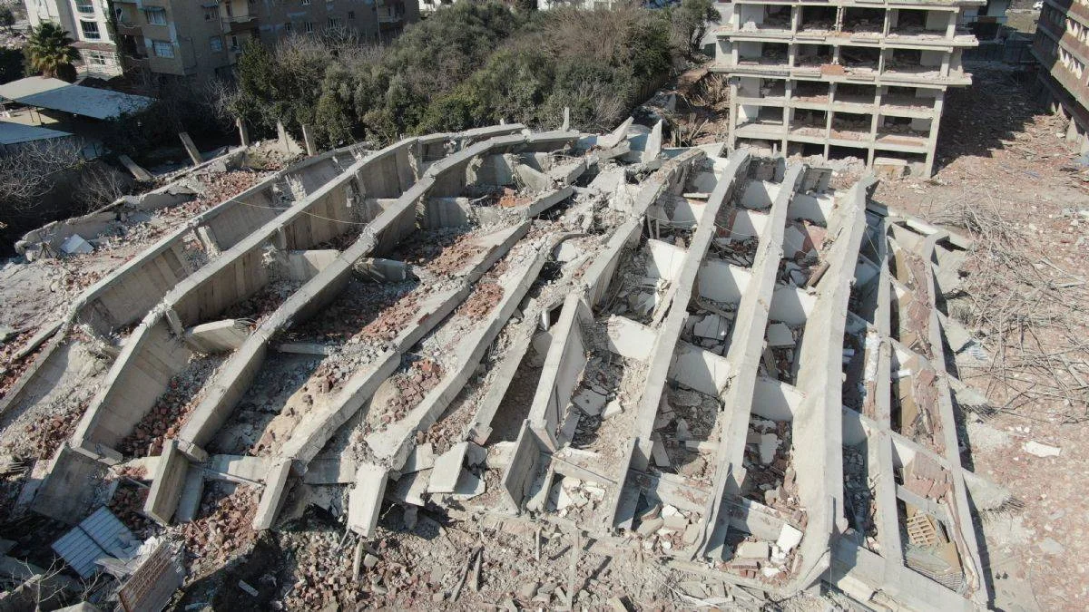 Yüzlerce kişi ölmüştü! Rönesans Rezidans'taki ihmal raporu