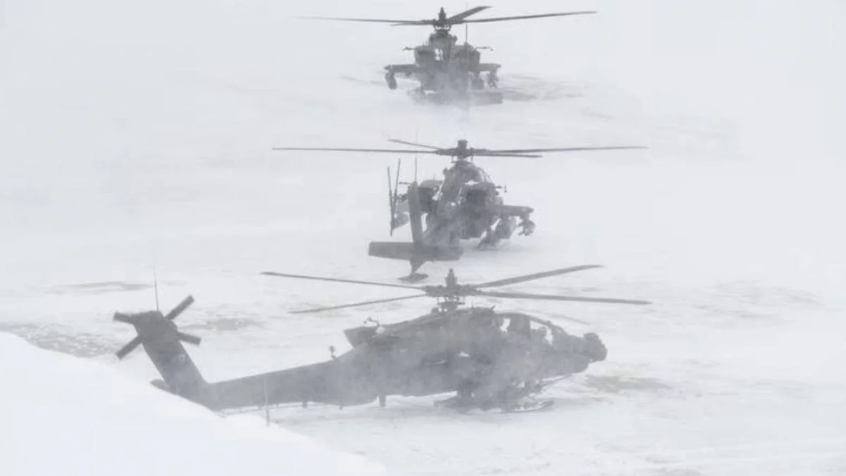 2 Amerikan askeri helikopteri düştü