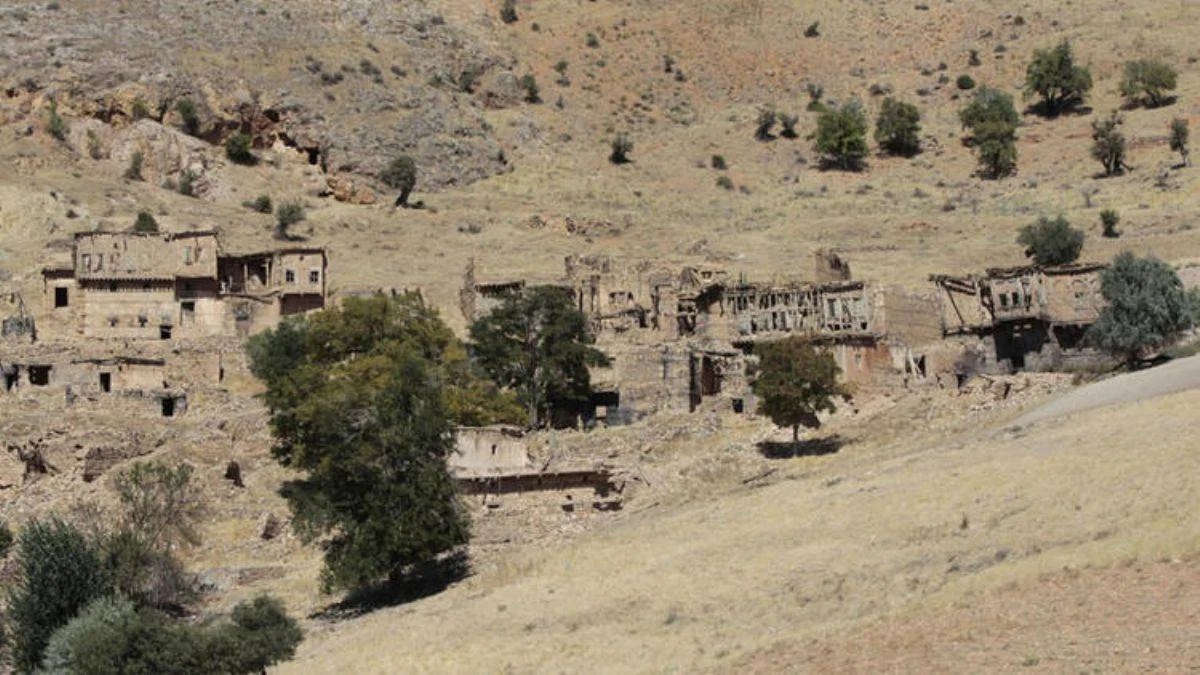 43 yıl önce boşaltılan 'hayalet köy'; Çobandurağı