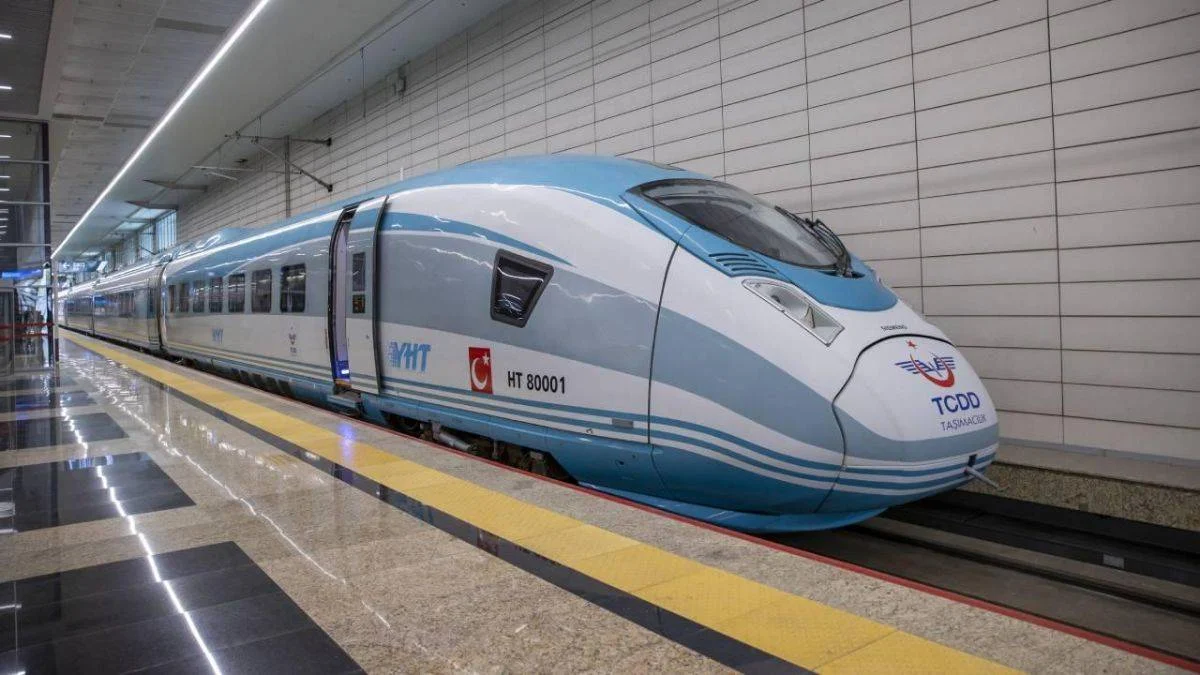 Ankara-Sivas Hızlı Tren Hattı'na ilişkin önemli açıklama