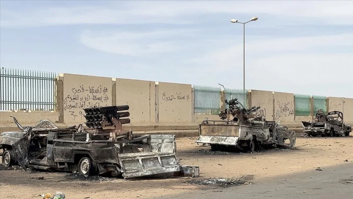 Bakan Akar'dan Sudan açıklaması