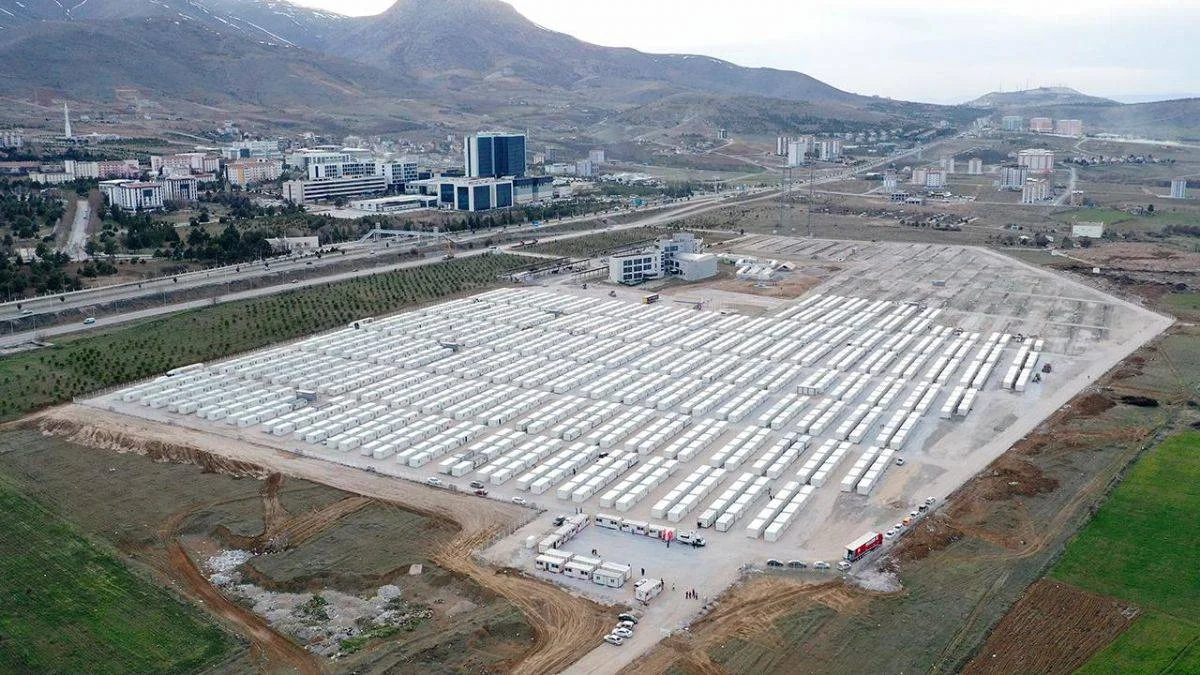 Depremzedeler için kurulan konteyner sayısı 75 bini aştı
