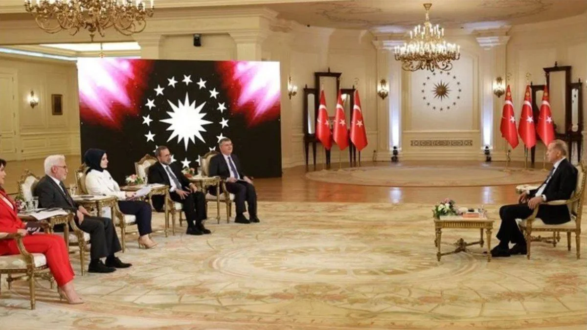 Erdoğan, canlı yayında rahatsızlandığında neler oldu?