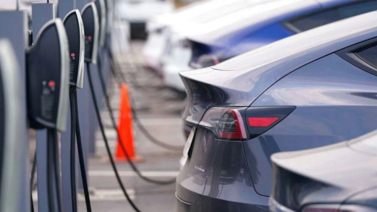 Hangi ülkede kaç elektrikli araç satıldı?
