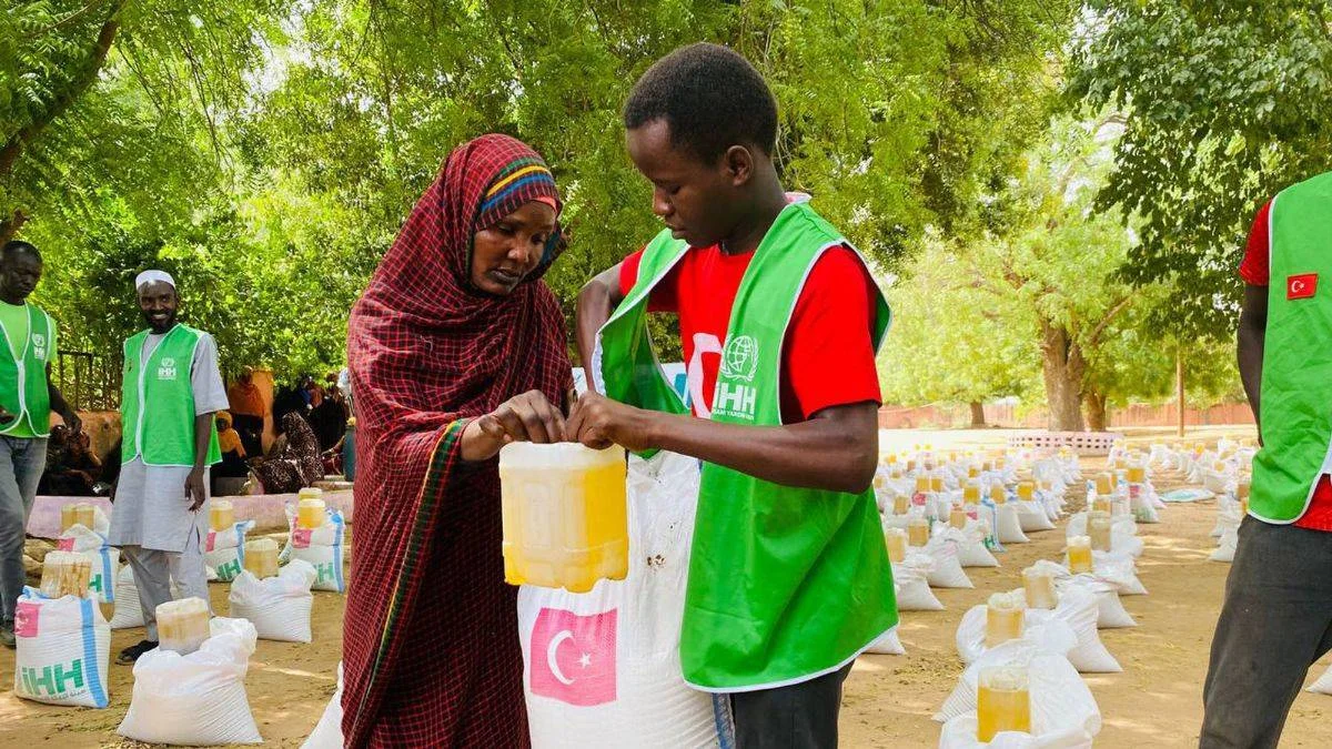 İHH Sudan'daki iç çatışmaların ardından yardım çalışmalarına başladı