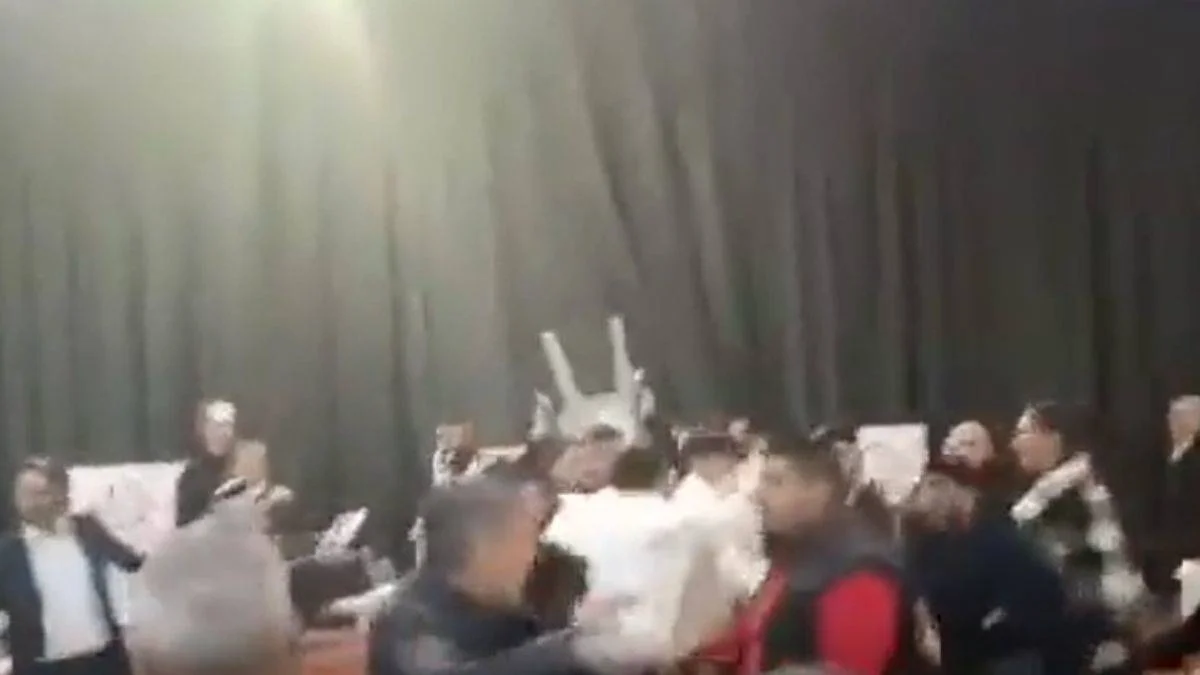 İYİ Parti'de kavga! Saldırı talimatı geldi, ortalık karıştı