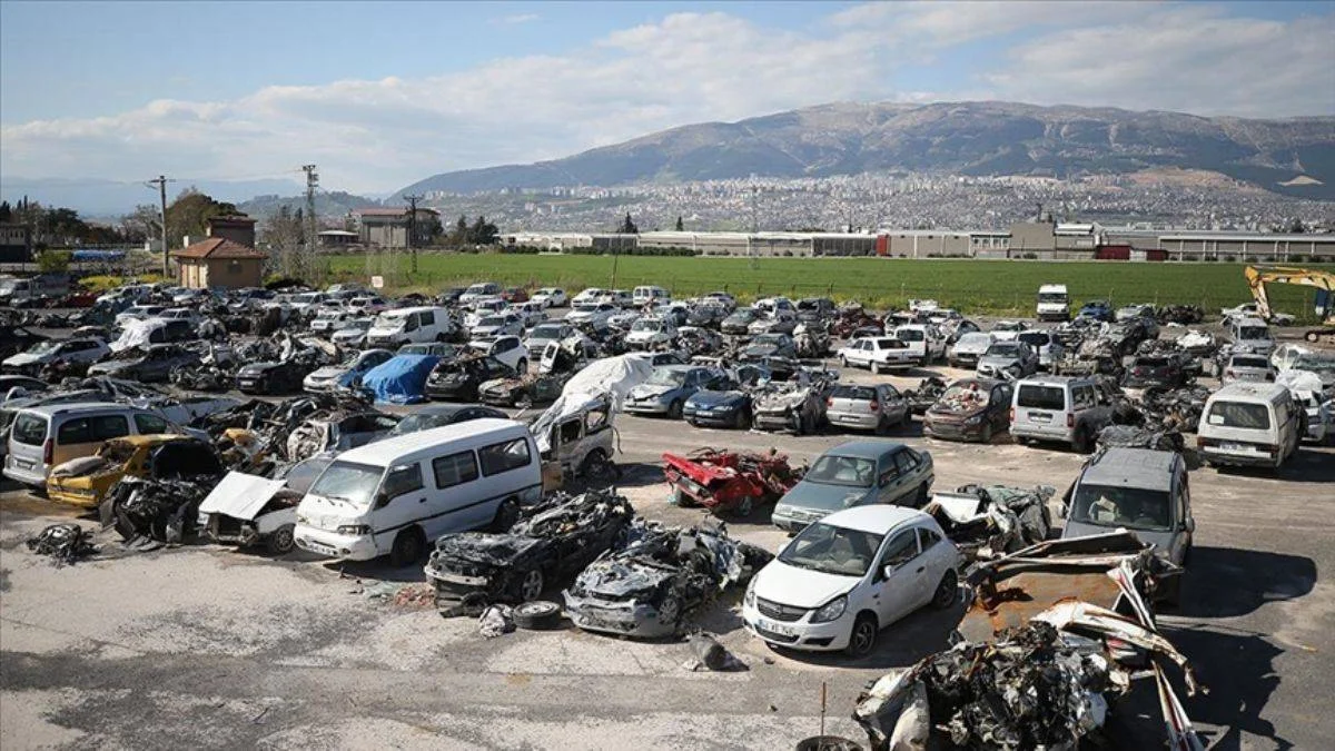 Kahramanmaraş'ta yüzlerce araç sahiplerini bekliyor