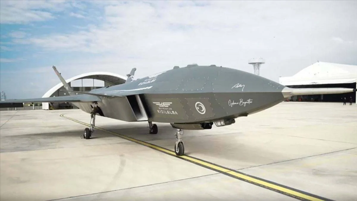 KIZILELMA'nın testleri jet hızıyla ilerliyor: 8. uçuş tamamlandı