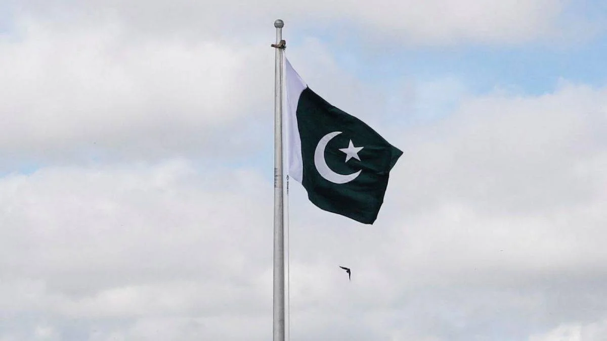 Pakistan'ın Azad Keşmir Başbakanı İlyas, mahkemece görevinden azledildi