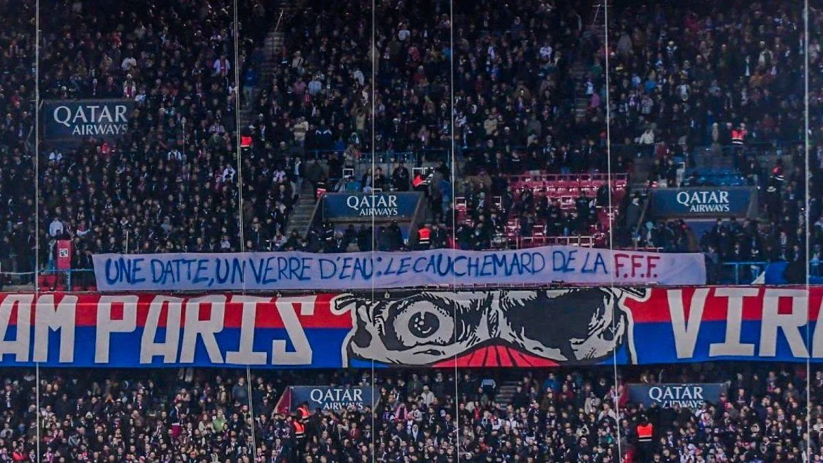 PSG taraftarları oruç açma yasağını protesto etti