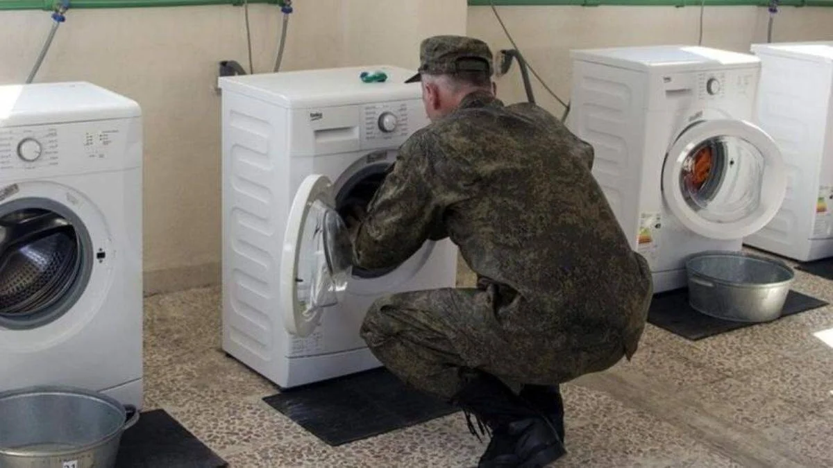 Rus albay, çamaşır makinesi rüşveti nedeniyle kovuldu