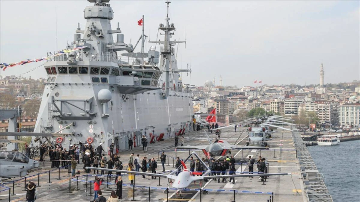 TCG Anadolu gemisi hafta boyu ziyarete açık