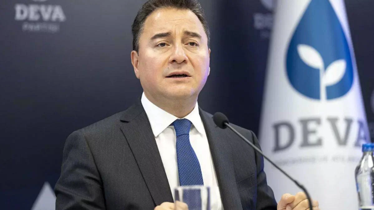Ali Babacan: PYD ve YPG'ye Avrupa ve pek çok ülke terör örgütü demiyor