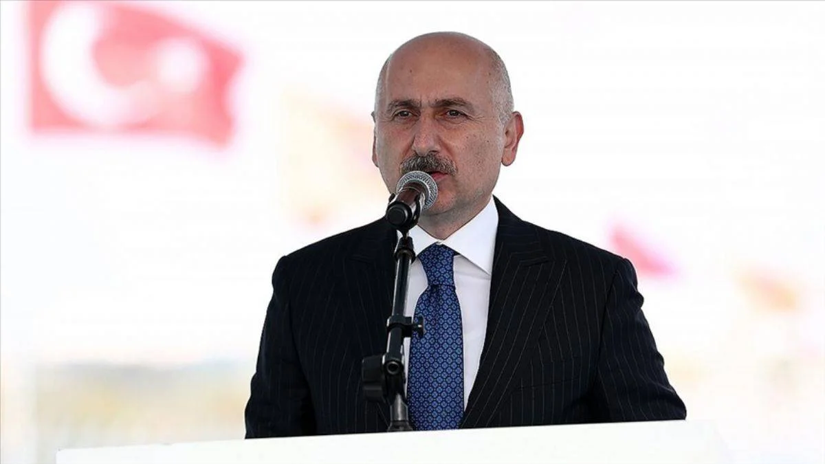 Bakan Karaismailoğlu: 'Bir günde 50 kilometre uzunluğunda tünel açtık'