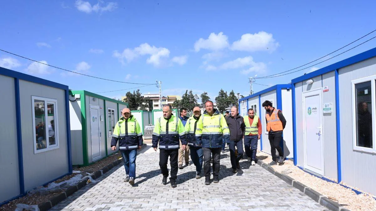 Büyükşehir'in Hatay mesaisi sürüyor
