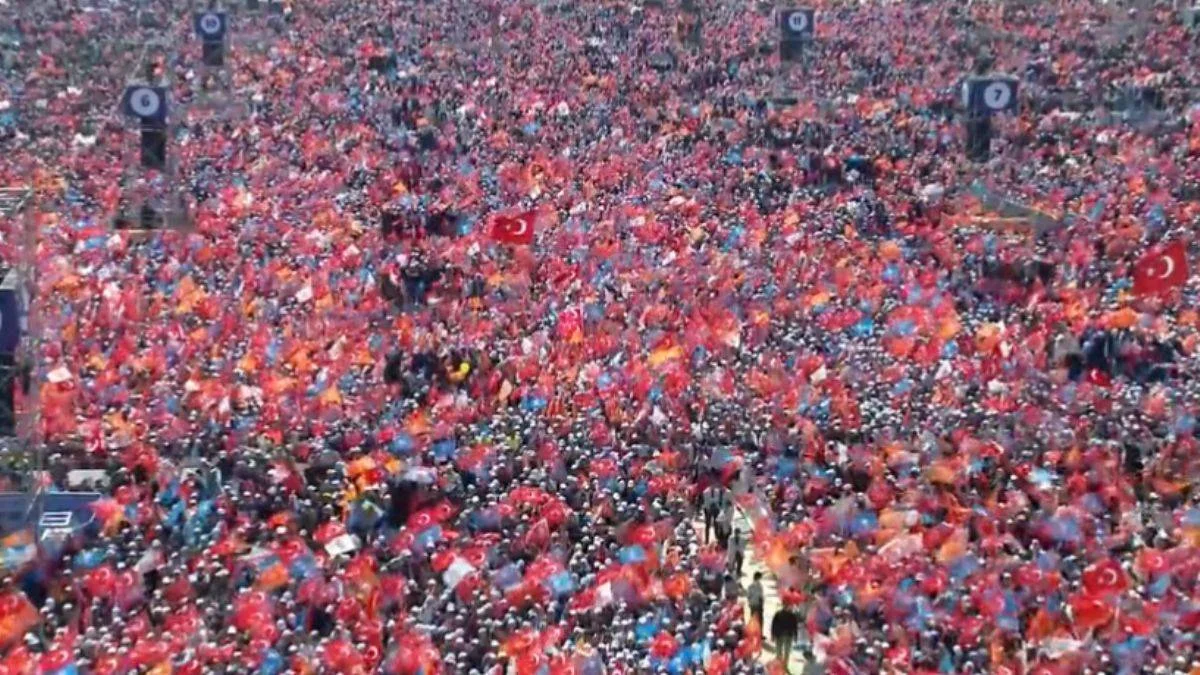 Erdoğan, 1 milyon 700 bin kişiye hitap ediyor