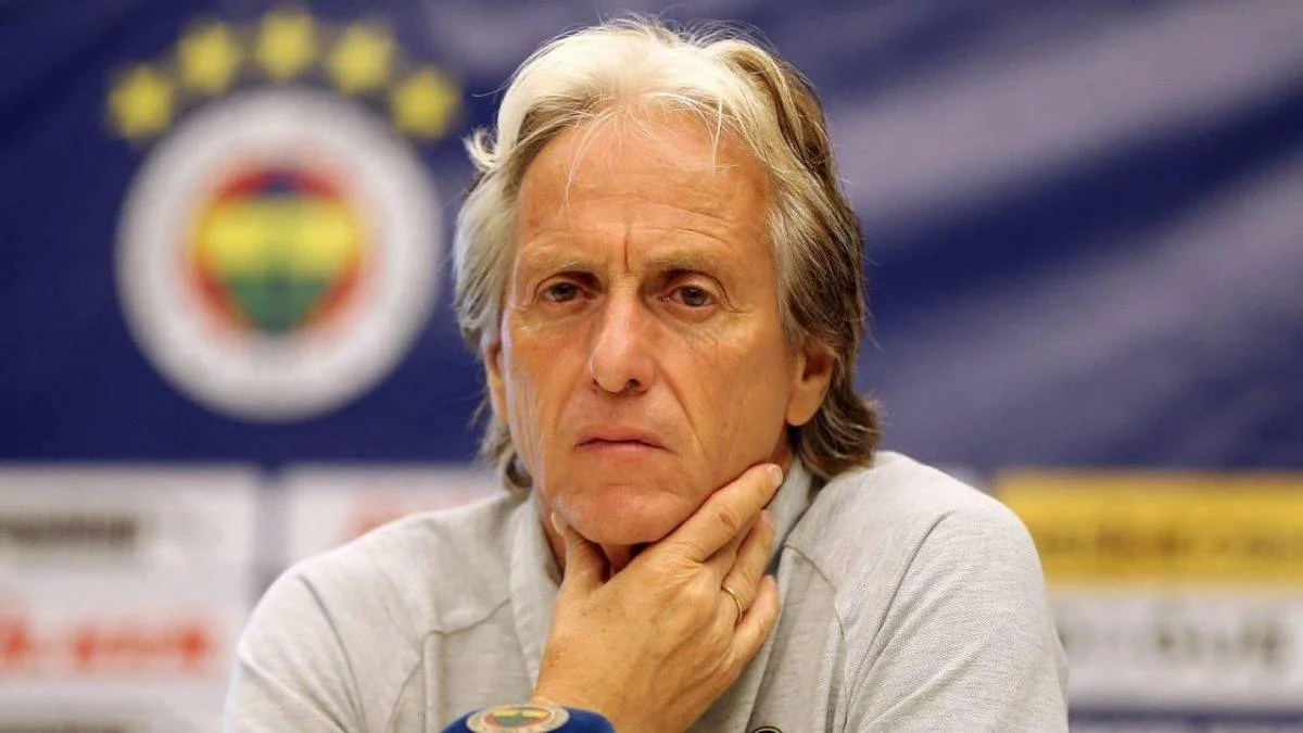 Fenerbahçe'de kritik puan kaybı; Jesus'tan açıklama