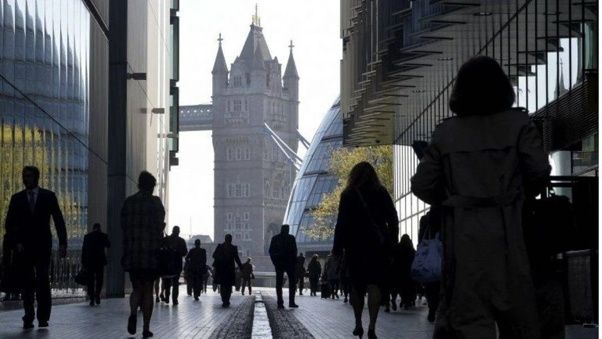 Gazeteci Altınok: Londra'da hayat ateş pahası