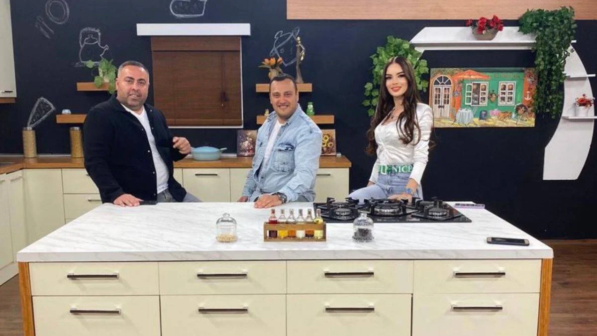 Ünlü oyuncu Betül Dinçer "Sana Geliyorum" programına konuştu