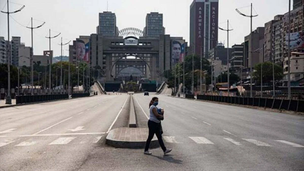 Venezuela'da tarihi caddeye Türkiye Cumhuriyeti adı verildi