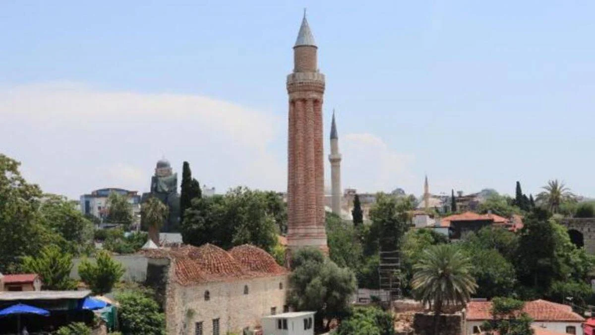 35 santimetre yatık! 'depremde kesin yıkılır...'