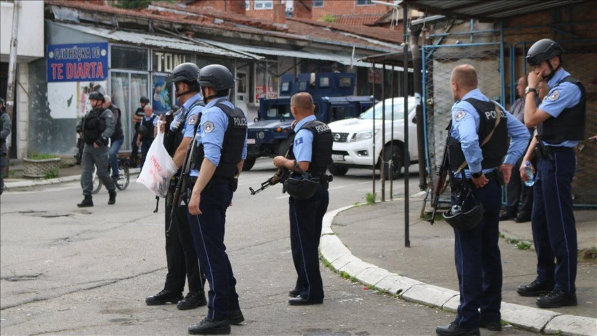 ABD'den Sırbistan'a: Kosovalı polisleri serbest bırakın